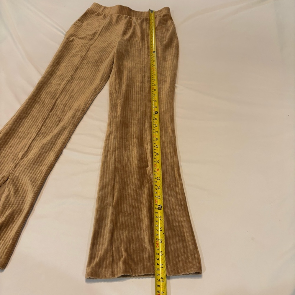 Derek Heart Camel Ribbed Pants - Picture 4 of 8